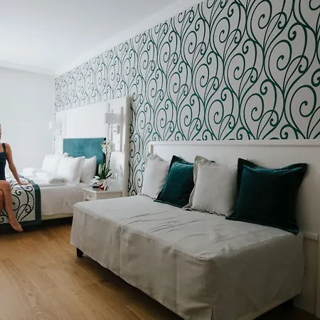 فندق Citta Di Parenzo 3*