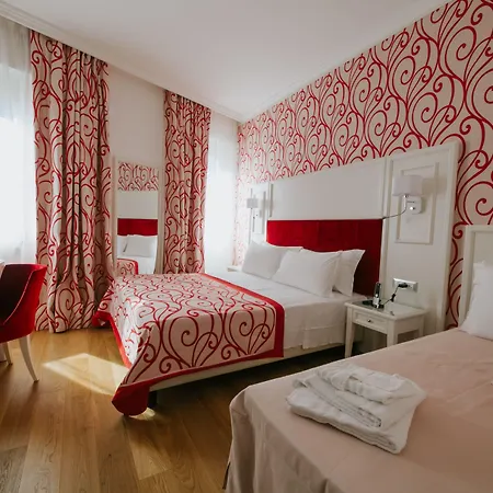 Otel Citta Di Parenzo 3*
