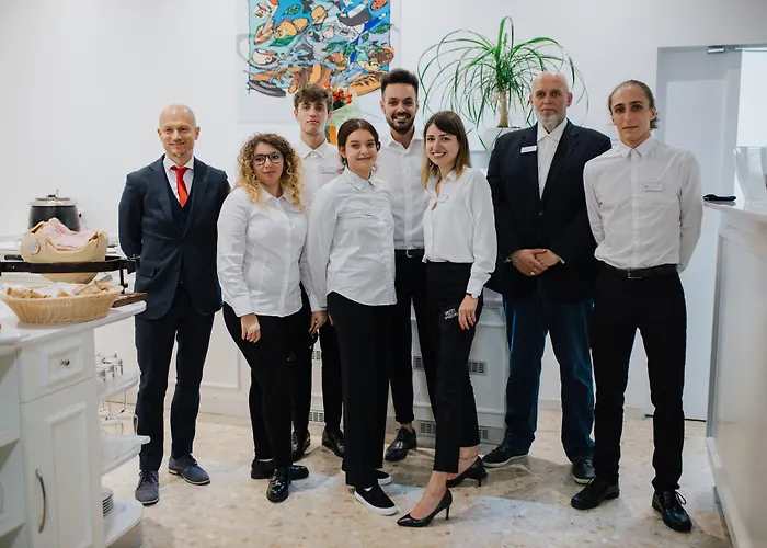 Citta Di Parenzo Szálloda Trieszt