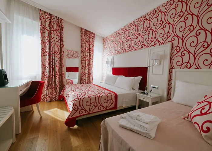 Hotel Citta Di Parenzo 3*