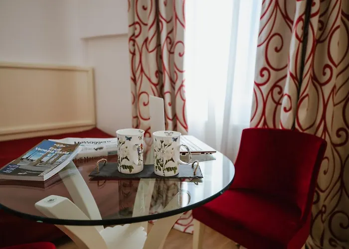 Citta Di Parenzo Hotel